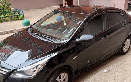 Hyundai Solaris II рестайлинг, 2016 год, 750 000 рублей, 2 фотография
