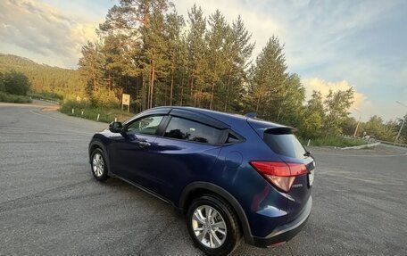 Honda Vezel, 2016 год, 1 680 000 рублей, 4 фотография