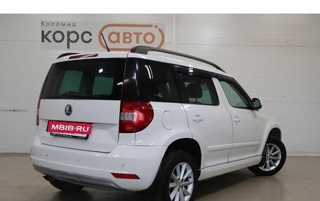 Skoda Yeti I рестайлинг, 2015 год, 1 456 000 рублей, 3 фотография