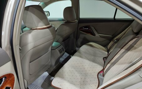 Toyota Camry, 2008 год, 900 000 рублей, 18 фотография