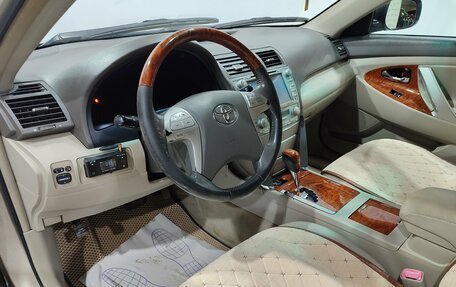 Toyota Camry, 2008 год, 900 000 рублей, 17 фотография