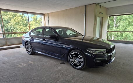 BMW 5 серия, 2019 год, 5 700 000 рублей, 2 фотография
