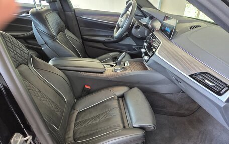 BMW 5 серия, 2019 год, 5 700 000 рублей, 10 фотография