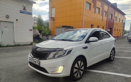 KIA Rio III рестайлинг, 2013 год, 799 000 рублей, 2 фотография