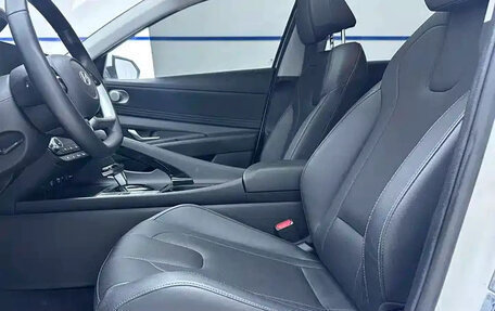 Hyundai Avante, 2023 год, 1 600 666 рублей, 14 фотография