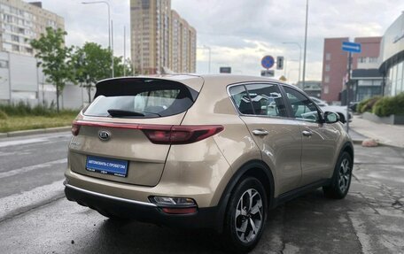 KIA Sportage IV рестайлинг, 2018 год, 2 200 000 рублей, 4 фотография