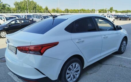 Hyundai Solaris II рестайлинг, 2020 год, 1 488 000 рублей, 3 фотография
