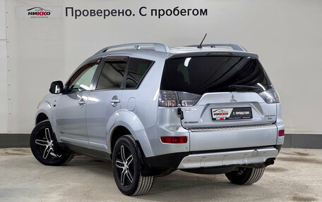 Mitsubishi Outlander III рестайлинг 3, 2007 год, 1 150 000 рублей, 6 фотография