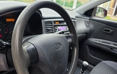 KIA Rio II, 2006 год, 400 000 рублей, 9 фотография