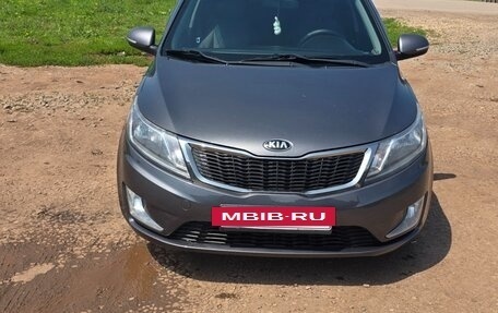 KIA Rio III рестайлинг, 2014 год, 850 000 рублей, 2 фотография