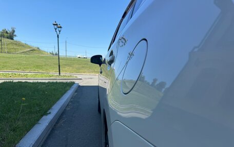 Toyota Prius, 2010 год, 1 330 000 рублей, 17 фотография