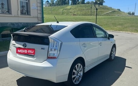 Toyota Prius, 2010 год, 1 330 000 рублей, 4 фотография