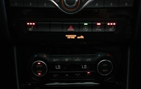 Infiniti Q30, 2016 год, 2 100 000 рублей, 23 фотография