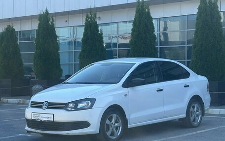 Volkswagen Polo VI (EU Market), 2013 год, 695 000 рублей, 3 фотография