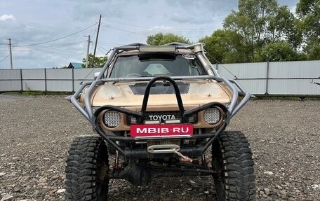 Toyota Hilux Surf I, 1988 год, 3 500 000 рублей, 4 фотография