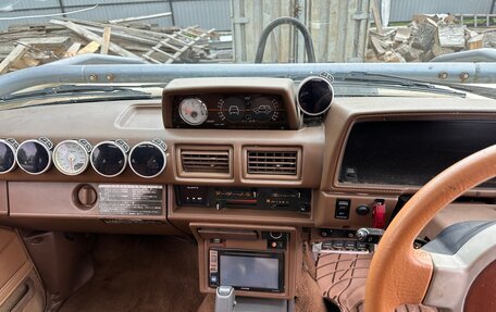 Toyota Hilux Surf I, 1988 год, 3 500 000 рублей, 12 фотография