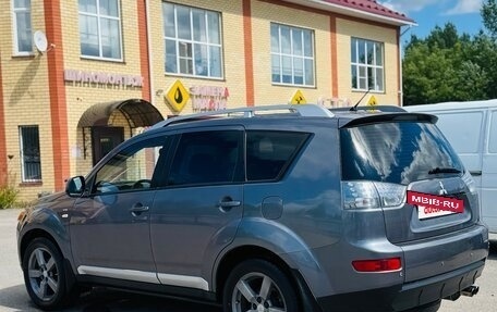 Mitsubishi Outlander III рестайлинг 3, 2007 год, 749 000 рублей, 5 фотография