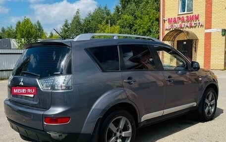 Mitsubishi Outlander III рестайлинг 3, 2007 год, 749 000 рублей, 7 фотография