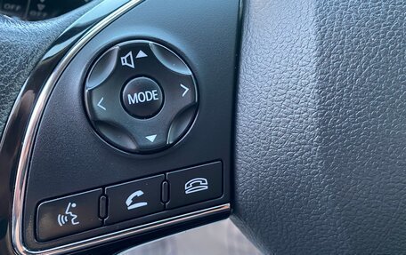 Mitsubishi Outlander III рестайлинг 3, 2018 год, 2 000 000 рублей, 19 фотография