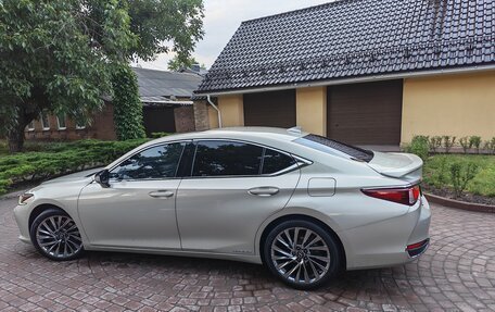 Lexus ES VII, 2019 год, 3 690 000 рублей, 13 фотография
