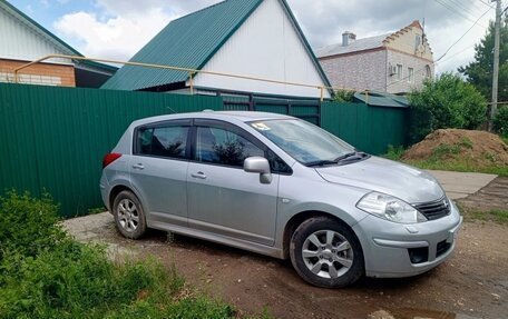 Nissan Tiida, 2010 год, 770 000 рублей, 4 фотография