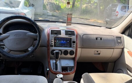 KIA Carnival III, 2005 год, 385 000 рублей, 6 фотография