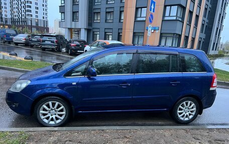 Opel Zafira B, 2010 год, 750 000 рублей, 4 фотография