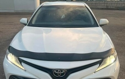 Toyota Camry, 2019 год, 2 570 000 рублей, 1 фотография