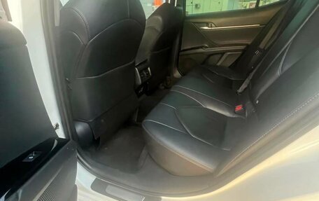 Toyota Camry, 2019 год, 2 570 000 рублей, 8 фотография