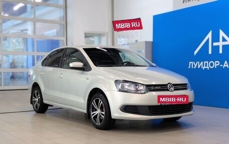 Volkswagen Polo VI (EU Market), 2014 год, 829 000 рублей, 3 фотография