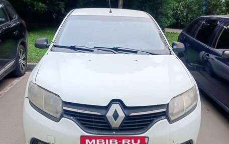 Renault Logan II, 2017 год, 300 000 рублей, 2 фотография