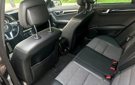 Mercedes-Benz C-Класс, 2013 год, 1 500 000 рублей, 6 фотография