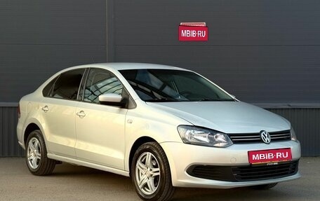 Volkswagen Polo VI (EU Market), 2014 год, 700 000 рублей, 1 фотография