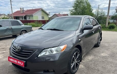 Toyota Camry, 2008 год, 960 000 рублей, 1 фотография