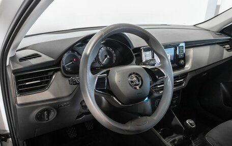 Skoda Rapid II, 2021 год, 1 633 900 рублей, 5 фотография