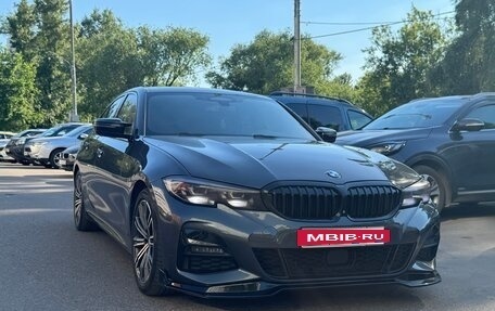 BMW 3 серия, 2020 год, 3 300 000 рублей, 3 фотография