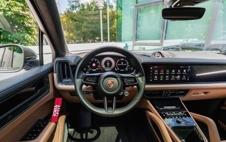 Porsche Cayenne III, 2024 год, 23 000 000 рублей, 16 фотография