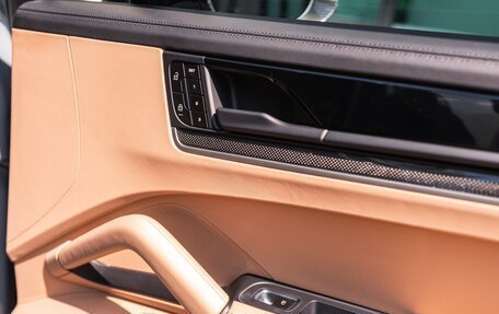 Porsche Cayenne III, 2024 год, 23 000 000 рублей, 27 фотография