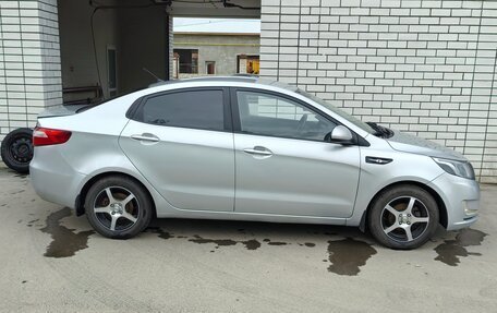 KIA Rio III рестайлинг, 2014 год, 660 000 рублей, 2 фотография