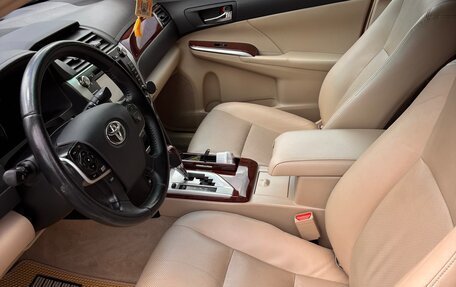 Toyota Camry, 2013 год, 1 980 000 рублей, 16 фотография
