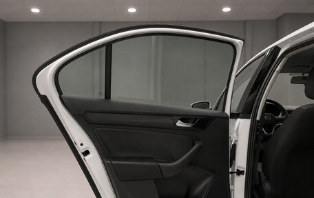 Volkswagen Polo VI (EU Market), 2021 год, 1 650 000 рублей, 30 фотография