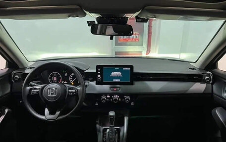 Honda Vezel, 2023 год, 1 565 000 рублей, 11 фотография