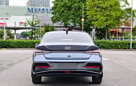 Hyundai Elantra, 2023 год, 1 290 000 рублей, 5 фотография