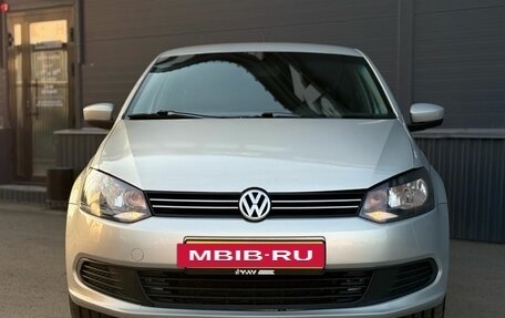 Volkswagen Polo VI (EU Market), 2014 год, 700 000 рублей, 2 фотография
