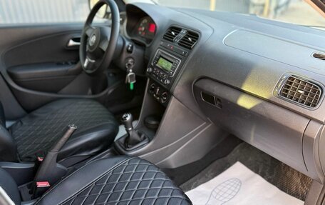 Volkswagen Polo VI (EU Market), 2014 год, 700 000 рублей, 14 фотография