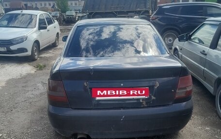 Audi A4, 2000 год, 170 000 рублей, 3 фотография
