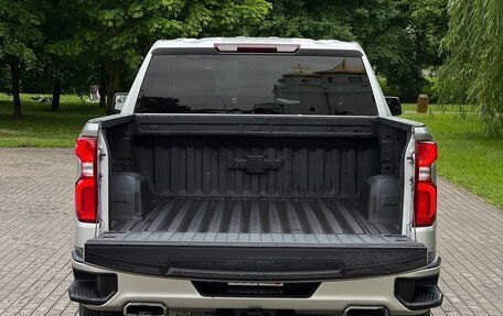 Chevrolet Silverado, 2021 год, 6 500 000 рублей, 9 фотография