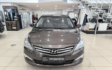 Hyundai Solaris II рестайлинг, 2015 год, 849 000 рублей, 2 фотография