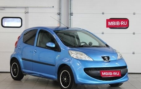 Peugeot 107 I рестайлинг, 2007 год, 257 000 рублей, 3 фотография
