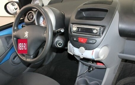 Peugeot 107 I рестайлинг, 2007 год, 257 000 рублей, 13 фотография